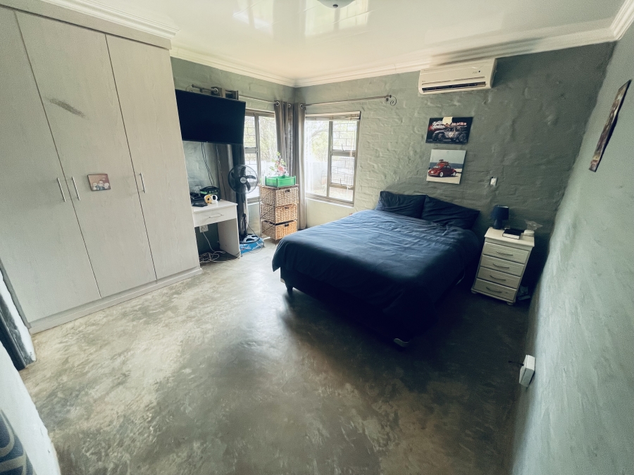 4 Bedroom Property for Sale in Silver Creek Gorge Estate North West